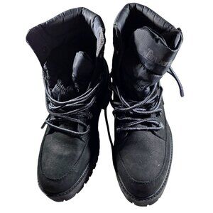 Timberland Womens Waterproof Leather Lace-Up Boots 8.5 US Rugged Durability